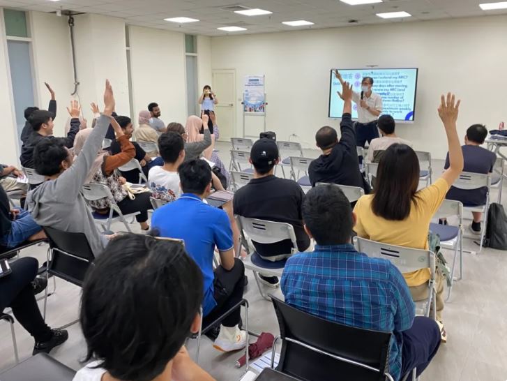 畢業季到來 移民署宣導外籍生畢業留臺居留規定